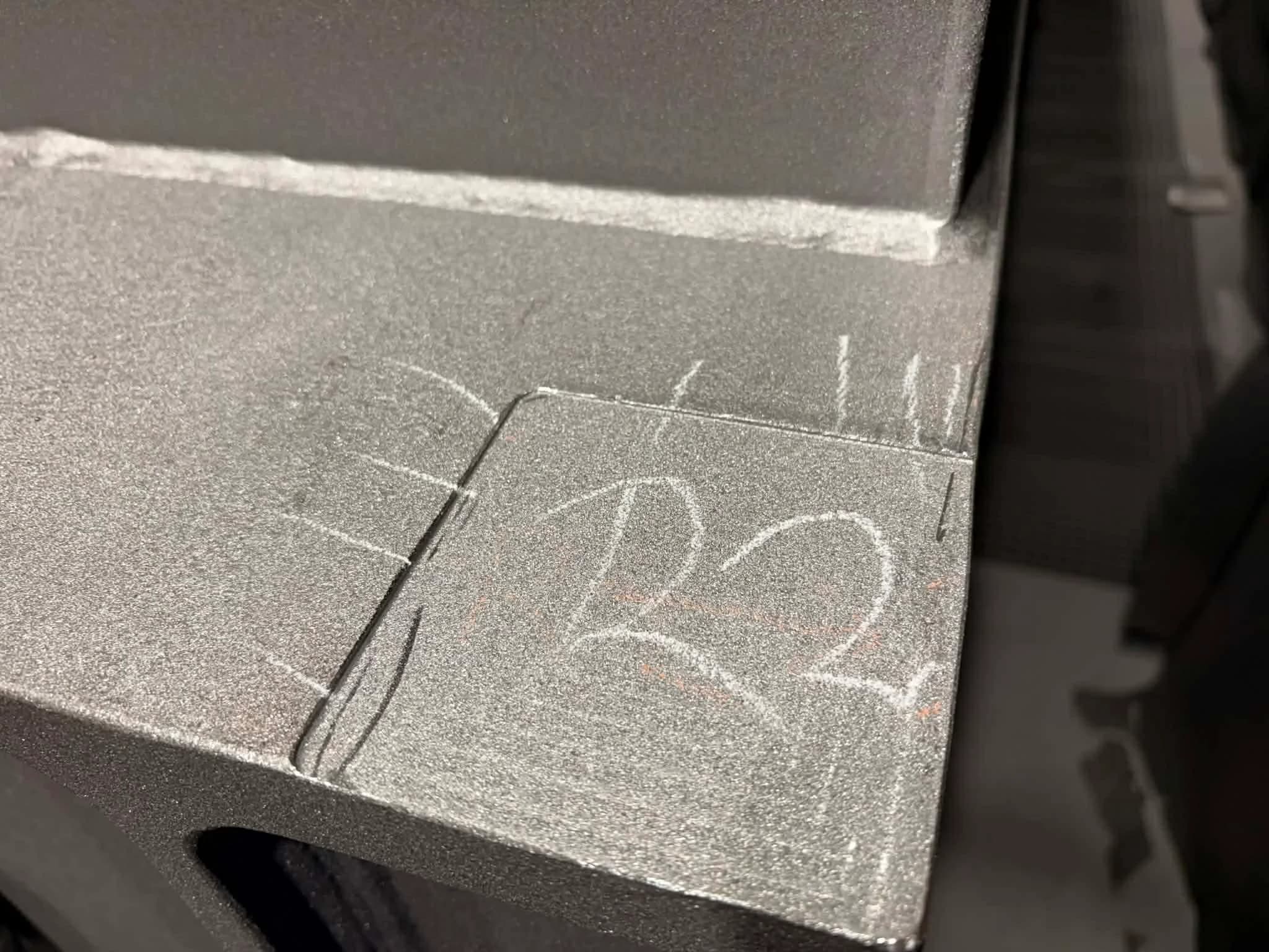 Oznakowanie sekcji do kontroli grubości powłoki